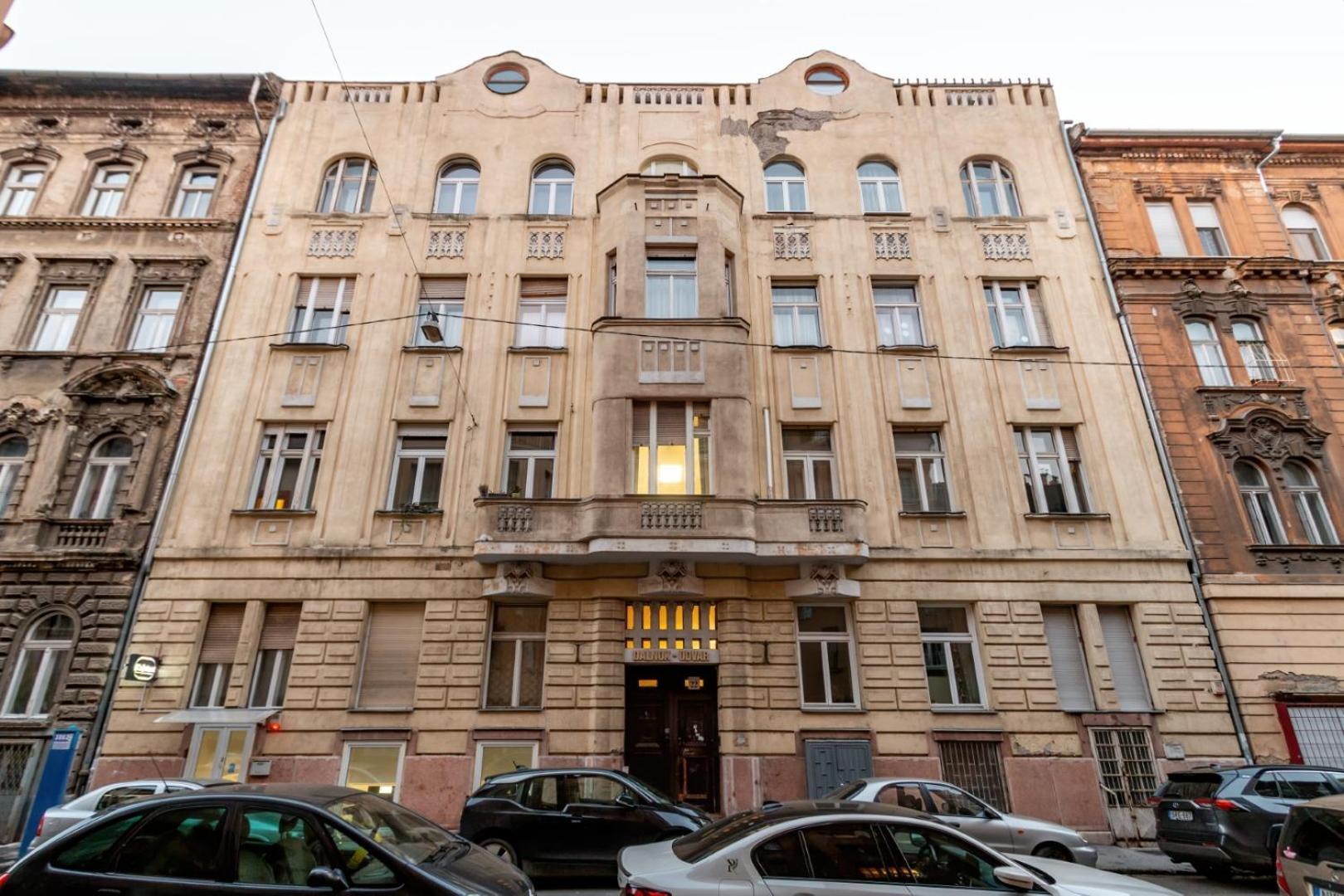 Mega Deal - Elegance - No Deposit Needed Budapest Exterior photo